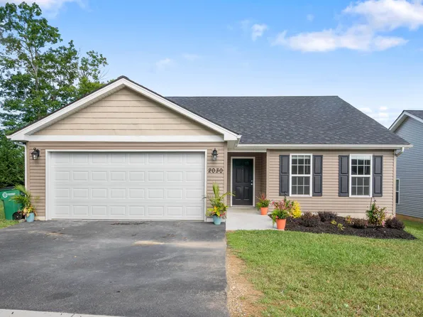 2030 Glade Dr, Christiansburg, VA 24073