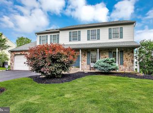 22 Juliet Ave, Topton, PA