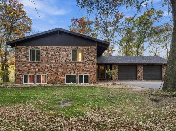 5650 Canary Rd NW, Royalton, MN 56373