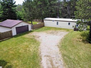 2776 Twin Lake Rd, Lupton, MI 48635