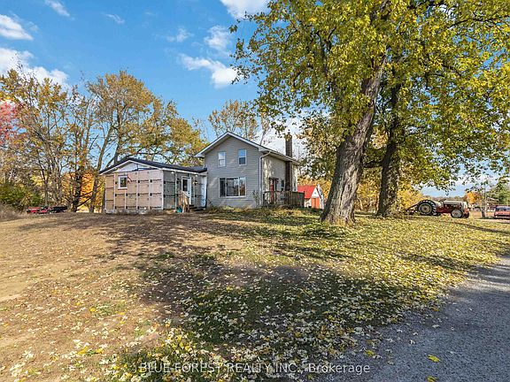 3rd image of 22378 Allen Rd