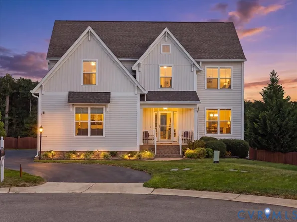 9343 Lavenham Ct, Midlothian, VA 23112