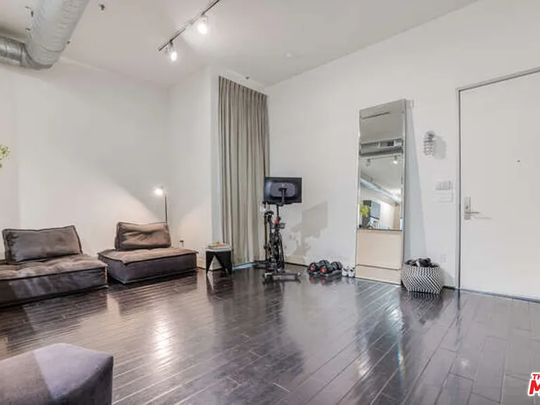 13320 Beach Ave #206 — Photo 14