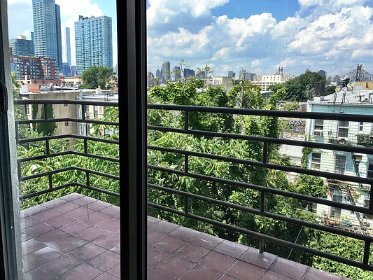 Rented by NY Space Finders Inc. | media 28