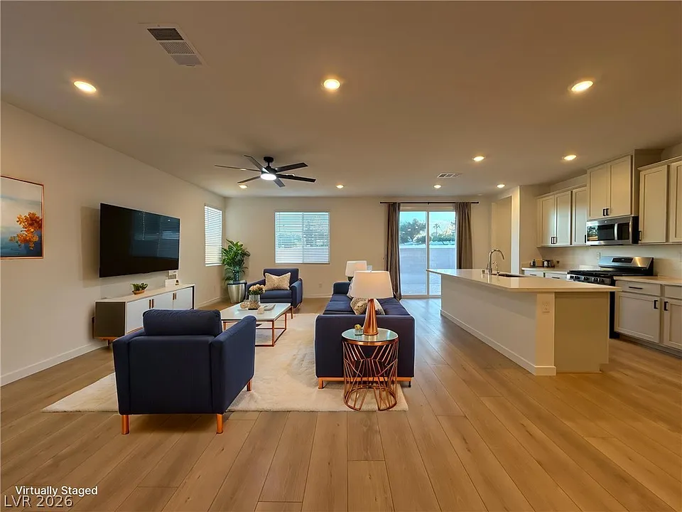 4185 Paragon Crest Ct