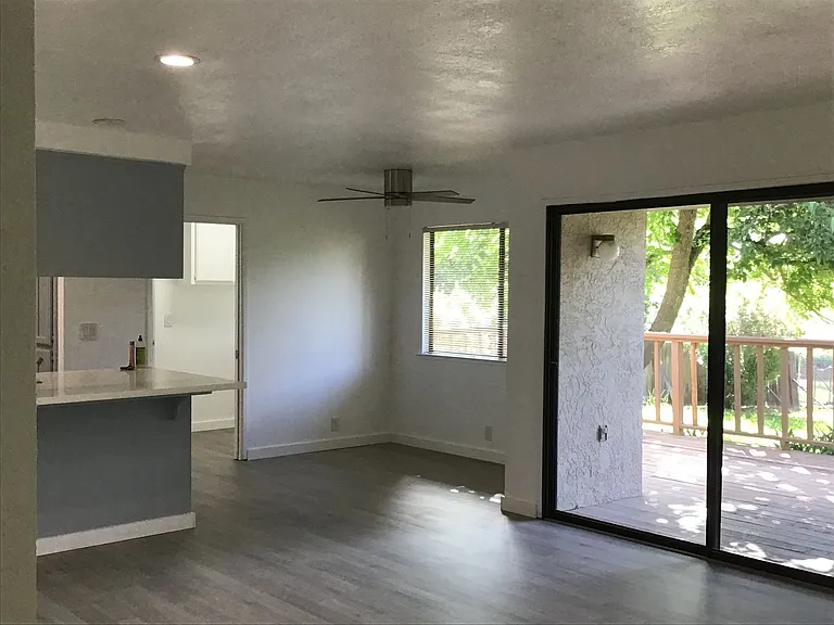 4365 Midas Ave — Photo 10
