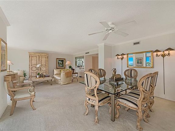 4th image of 4401 Gulf Shore Blvd N Unit 607