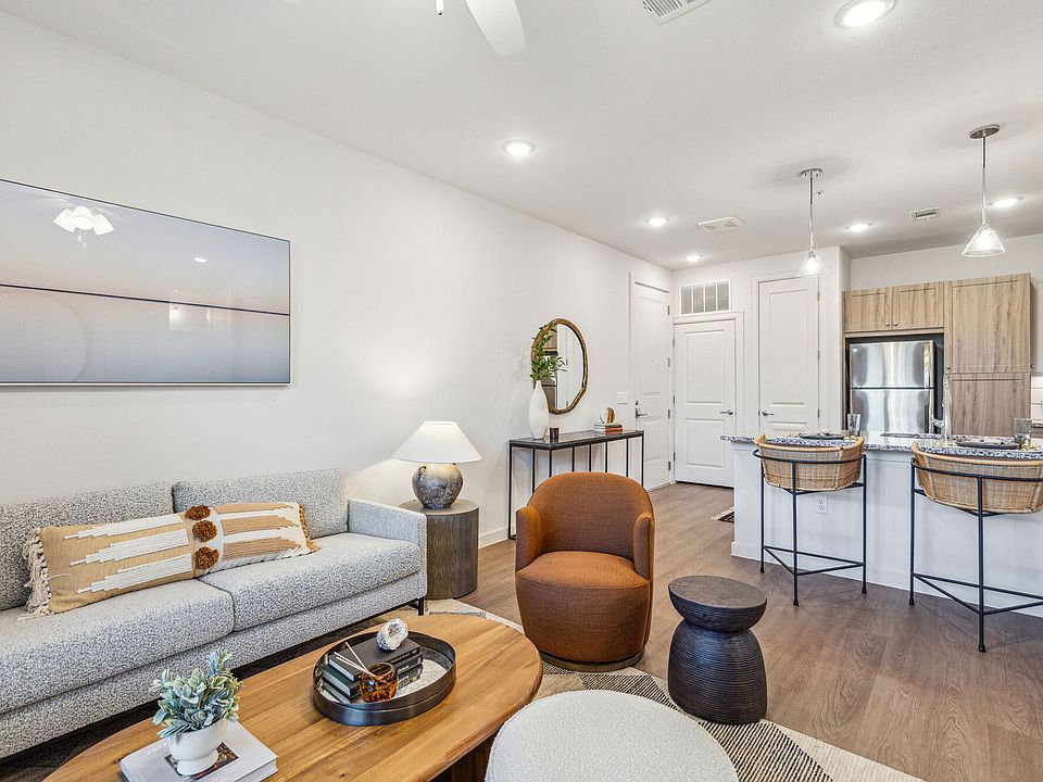 The Ellery at Westchester 4210 Dechman Dr Grand Prairie TX Zillow