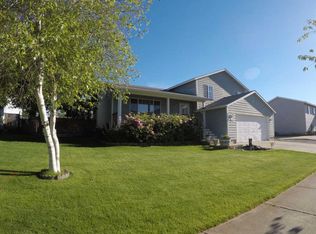 7486 W Meadow Lark Ln, Rathdrum, ID 83858