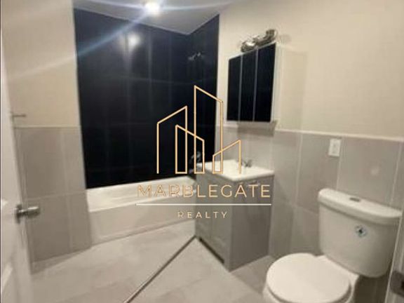5th image of 65 S Harrison St #40A