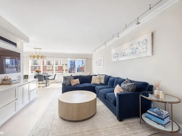 370 East 76th Street image 1 of 12