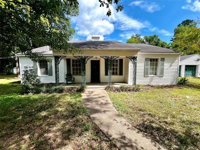 6032 N Market St, Shreveport, LA, 71107