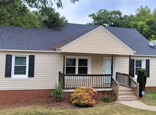 1101 Lawson St, Eden, NC 27288