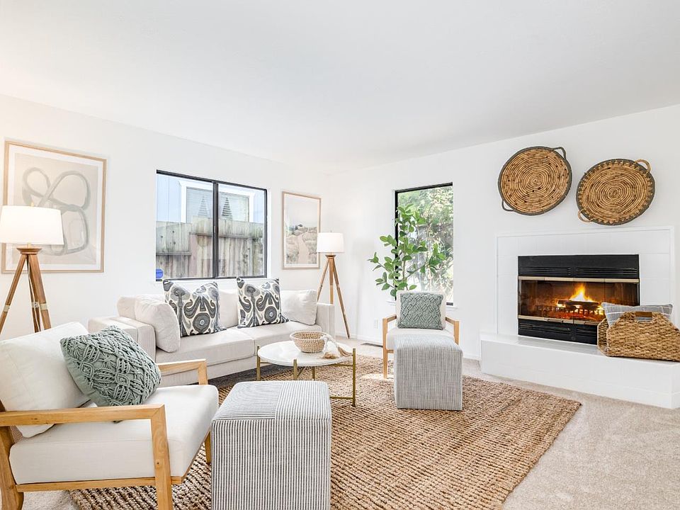 1st image of 488 Winchester Dr