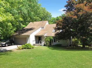 94 Lynn Dr, Andover, NJ 07821