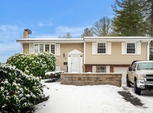 13 Stockton Rd, Peabody, MA 01960