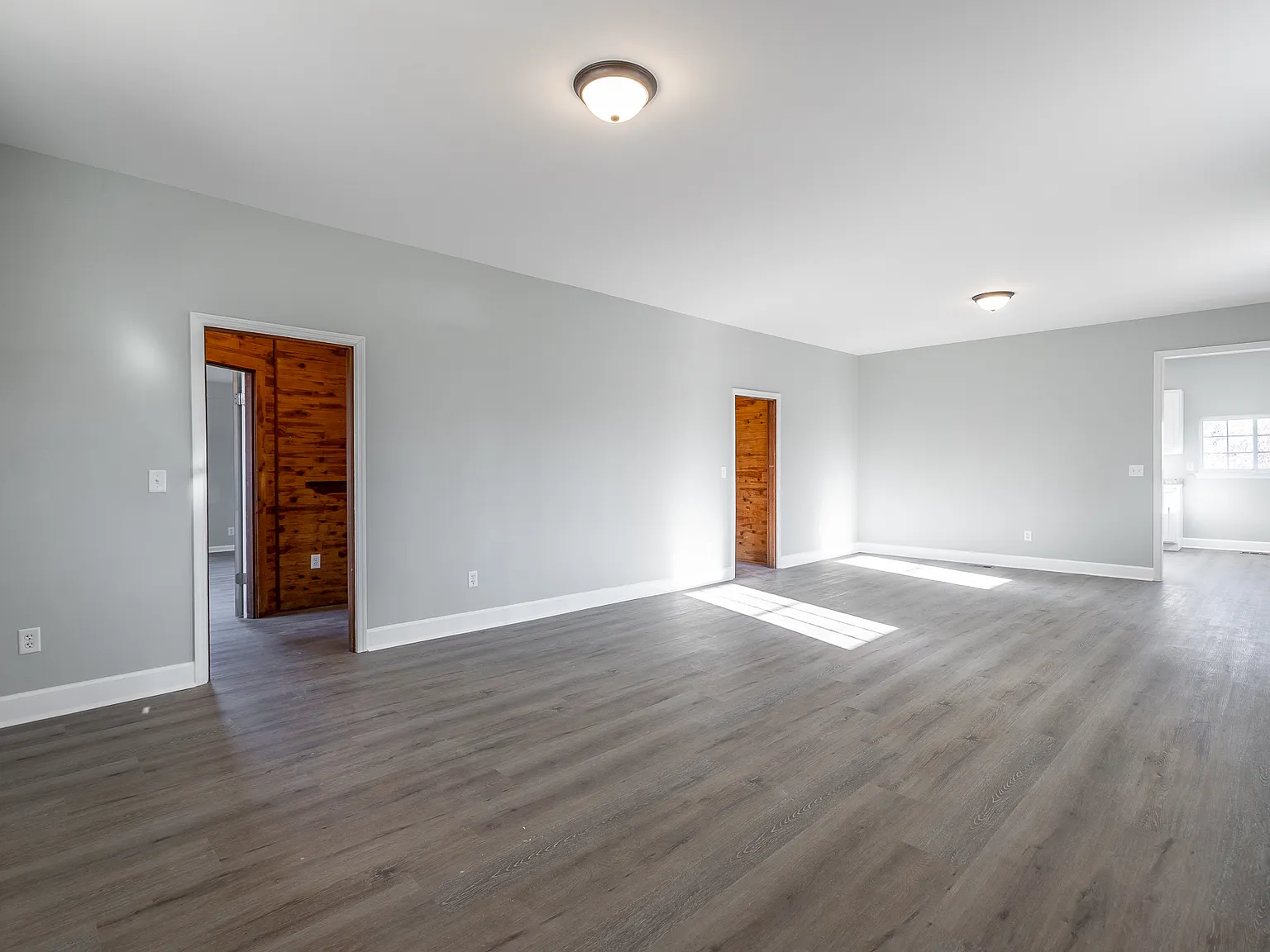 2 bed, 1753 sqft, $2,000 — Photo 3