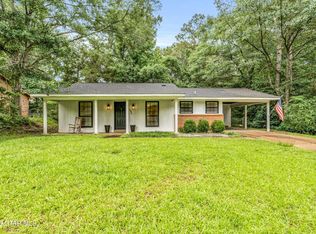 196 Deer Trl, Columbus, MS 39702