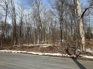 109 Cardinal Rd, Hyde Park, NY 12538