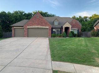 2316 Jefferson Rd, Bartlesville, OK 74006
