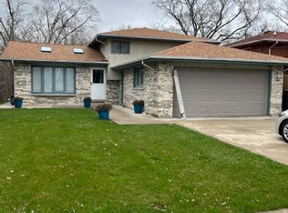 15309 Kenton Ave, Oak Forest, IL 60452