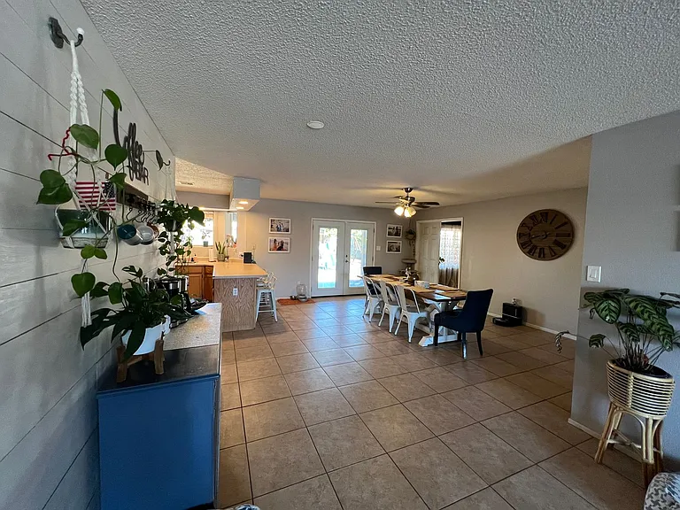 7132 E 24th Ln — Photo 11