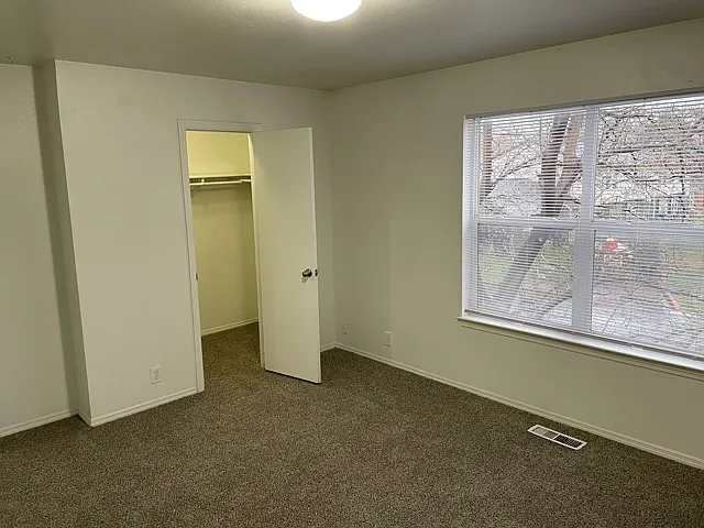 Mulberry Park Apartments — Photo 43