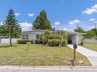 2832 Wood St, Sarasota, FL 34237