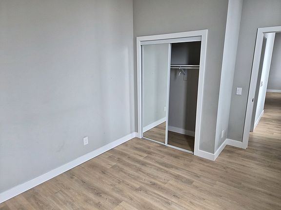 5th image of 51 King St W #202