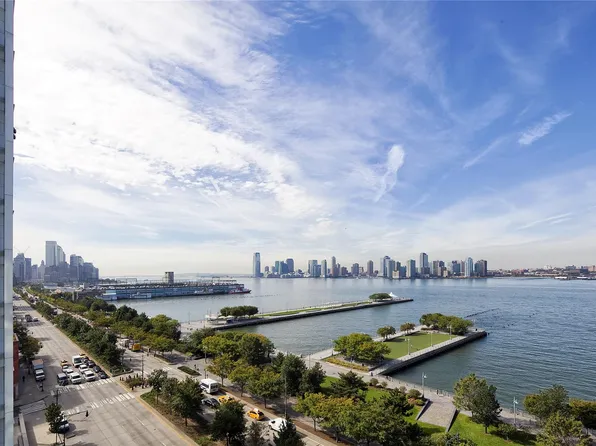 173 Perry Street image 1 of 6