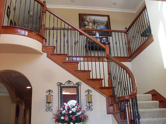 3rd image of 1262 Blackfield Dr