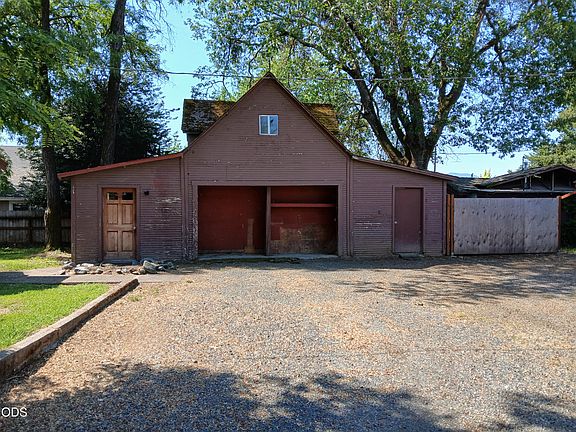 3rd image of 1340 Dowell Rd