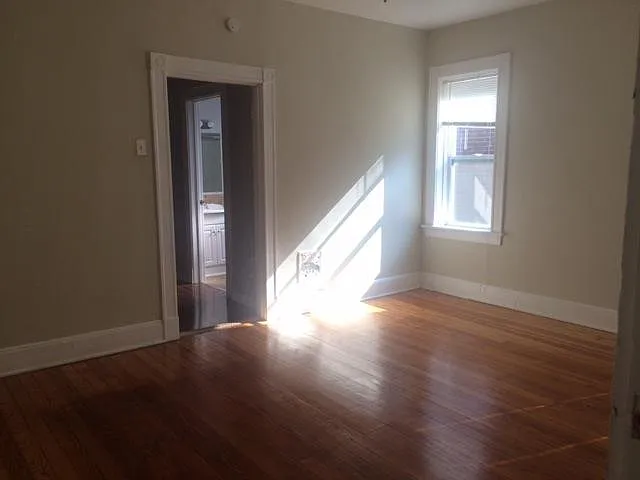 4219 Hartford Street — Photo 3