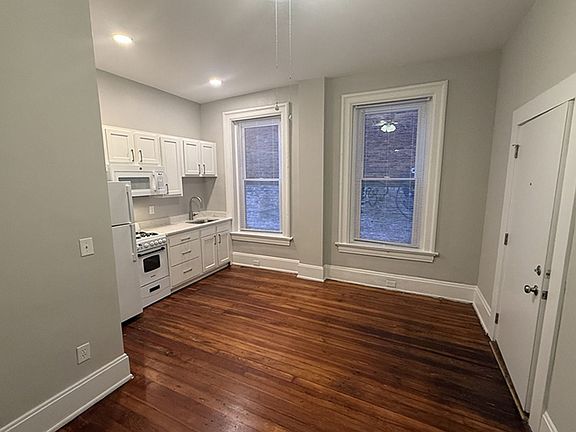 2nd image of 2724 Jefferson Ave APT 3