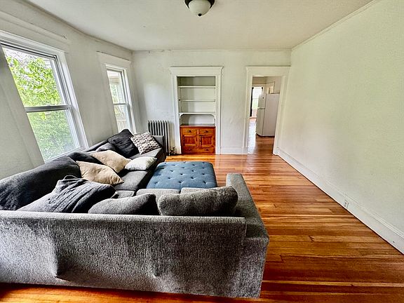 5th image of 36 Plymouth St