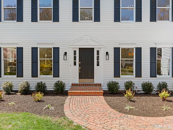 2nd image of 276 Flintlock Road