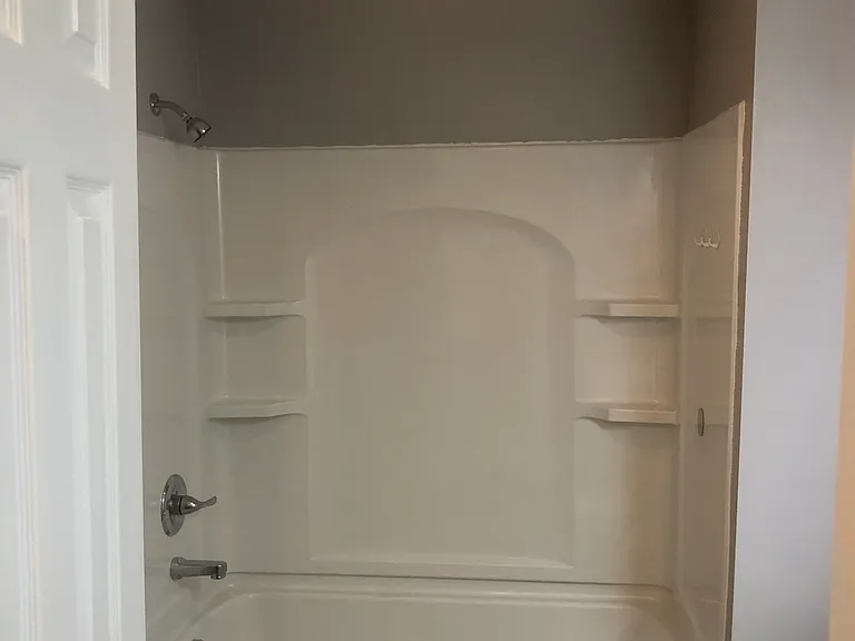 1010 C Smith St — Photo 24