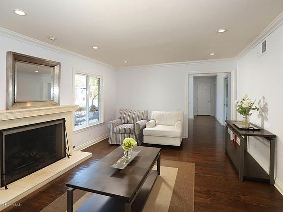 5th image of 2844 Pinelawn Dr