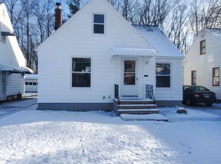 5045 Erwin St, Maple Heights, OH
