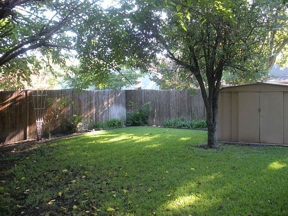 2nd image of 2105 Lejuan Ct