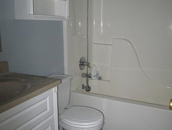 2nd image of 1239 Cheshire Dr