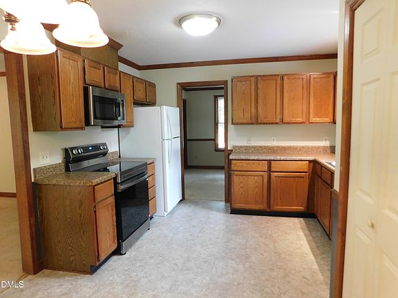 4th image of 6312 Charmco Ct