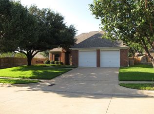 5309 Mount McKinley Rd, Fort Worth, TX 76137