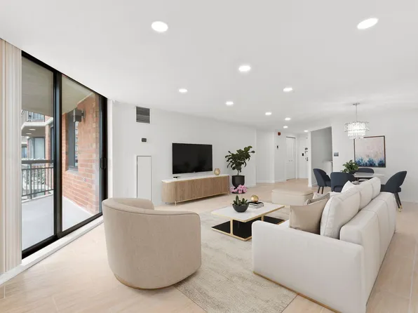 308 Harmon Cove Tower #308, Secaucus, NJ 07094