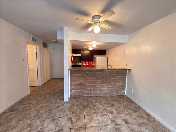 5th image of 8110 Albacore Dr APT 46