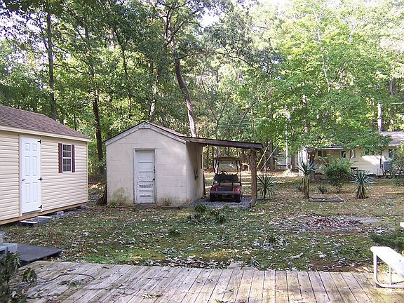 4th image of 52 Richmond Dr