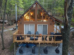 760 Cardinal Vw, Paw Paw, WV 25434