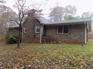 904 Wildwood Dr, Kings Mountain, NC 28086