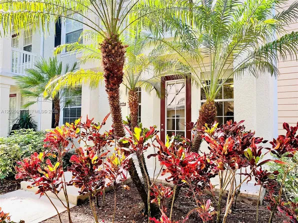 275 Murcia Dr APT 103, Jupiter, FL 33458