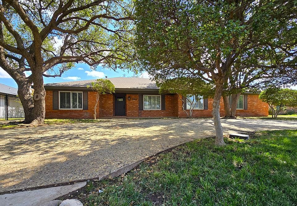 1st image of 2309 Auburn Pl